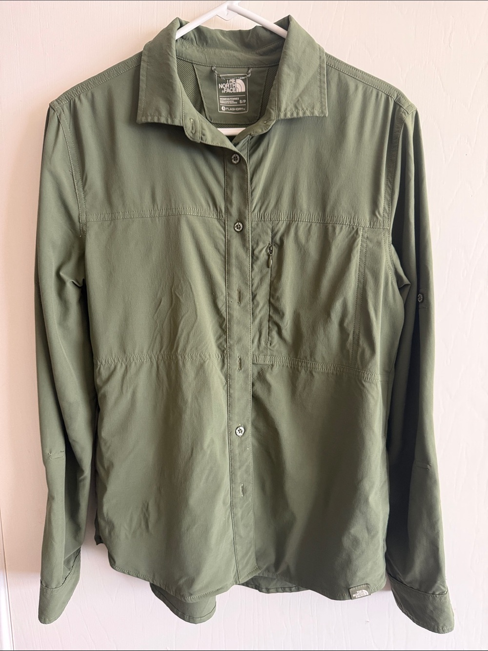 The North Face Women’s Olive Green Lightweight Shirt Jacket - Small Petite